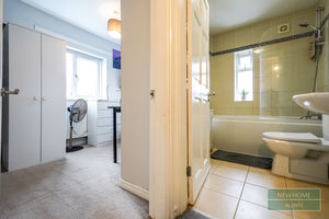 Photo 17- click for photo gallery